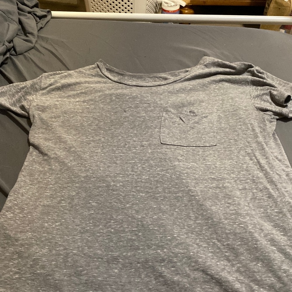 Grey t-shirt
